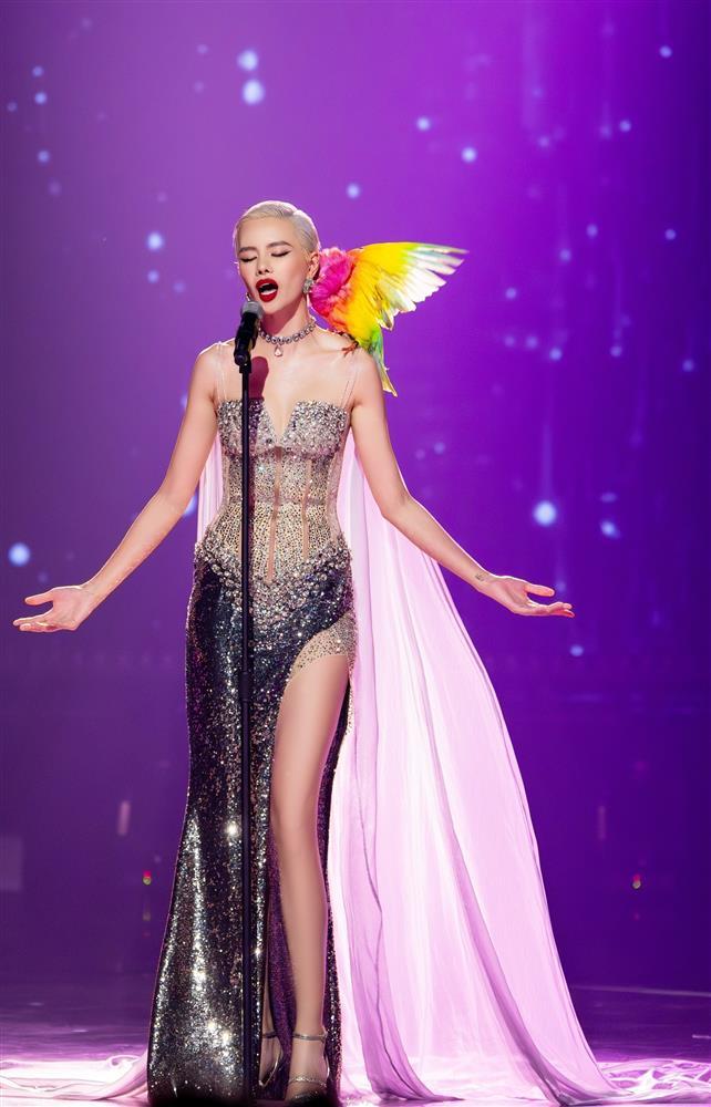 Màn thách đấu với Uyên Linh, Lệ Quyên sốc nhất Chị đẹp-1