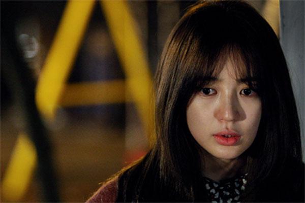 Chồng đi xuất khẩu lao động rồi bỗng bặt vô âm tín, 5 năm sau anh trở về tôi chưa kịp cười đã vội khóc tức tưởi-1