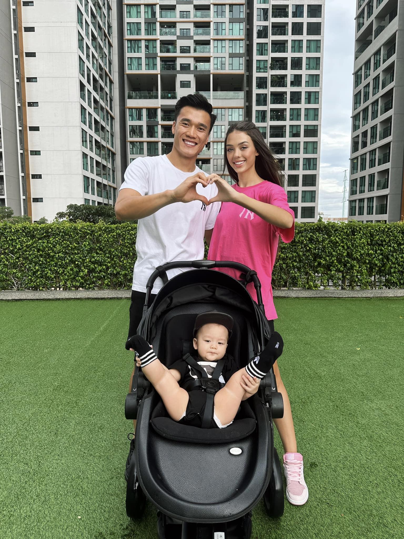 Vợ mẫu Tây ngày càng đẹp khi hôn nhân hạnh phúc bên Bùi Tiến Dũng-1