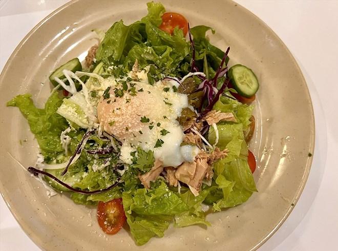 Điều gì sẽ xảy ra khi ăn salad mỗi ngày? Tránh những sai lầm này kẻo phản tác dụng với sức khỏe-1