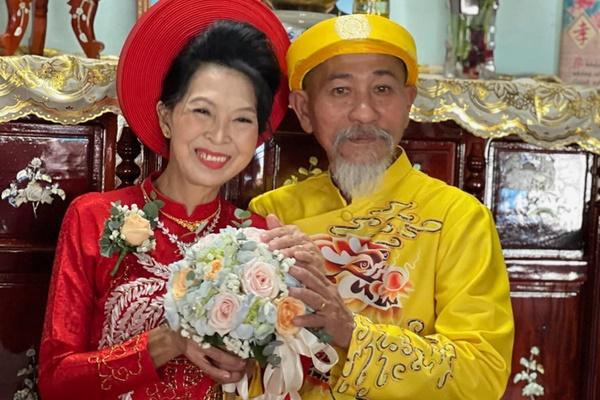 Bạn trai cũ từng cắm sừng bất ngờ liên lạc và đòi hỏi tôi điều này-2