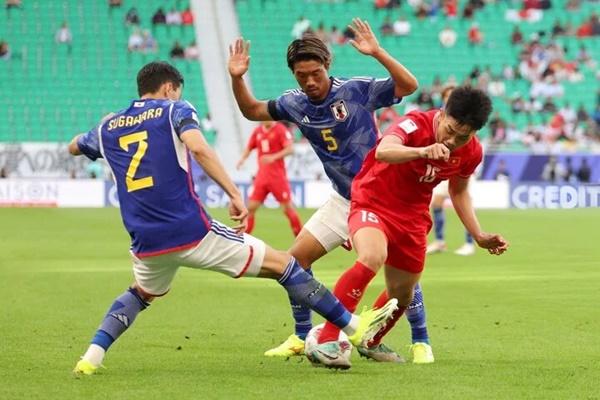 Kết quả Asian Cup: Đội tuyển Việt Nam ghi 2 bàn nhưng vẫn thua Nhật Bản-1