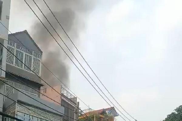 Cháy nhà trên phố cổ Hà Nội, 4 người tử vong-2