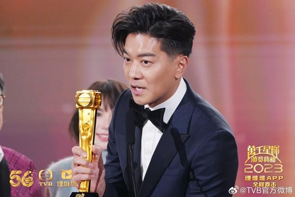 Xa Thi Mạn nhận giải mỏi tay ở TVB 2023-10