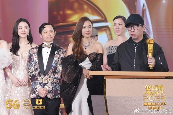 Xa Thi Mạn nhận giải mỏi tay ở TVB 2023-9