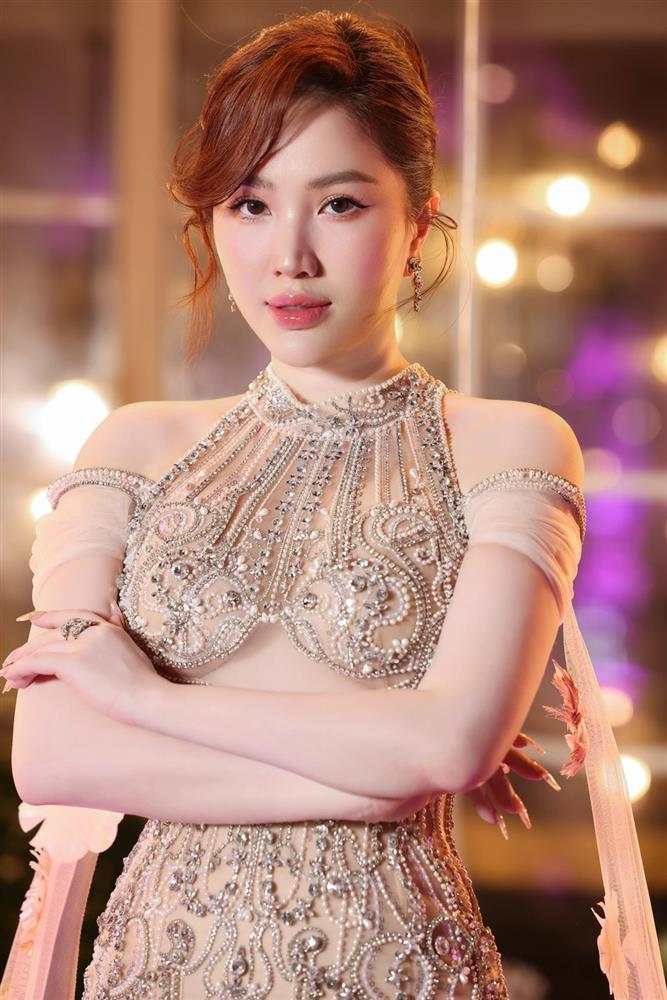 Điểm danh loạt mỹ nữ tuổi Rồng làm mưa làm gió showbiz Việt: Ai cũng tài năng, xinh đẹp-11