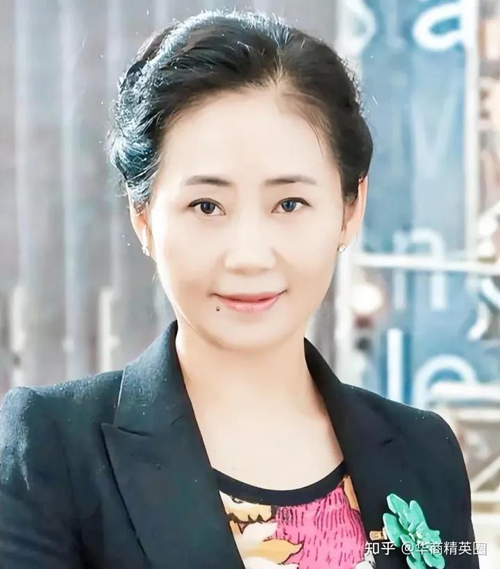 Hiệu phó trường Y từ chức để khởi nghiệp, hiện sở hữu khối tài sản 72.000 tỷ-3