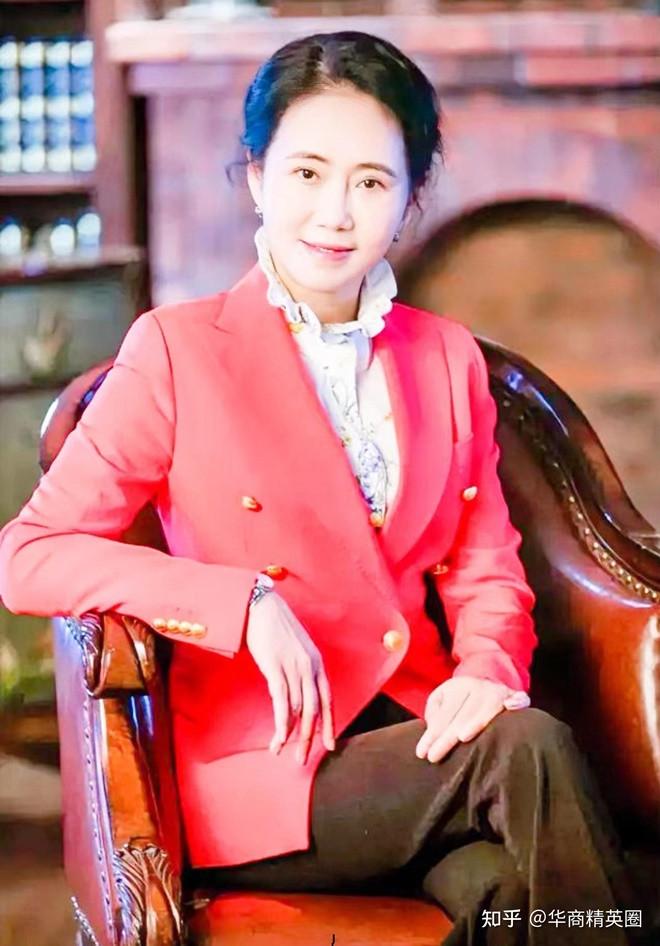 Hiệu phó trường Y từ chức để khởi nghiệp, hiện sở hữu khối tài sản 72.000 tỷ-2