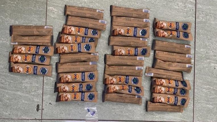 Triệt xóa đường dây mua bán ma túy ở Bình Dương, tạm giữ 15 đối tượng-3