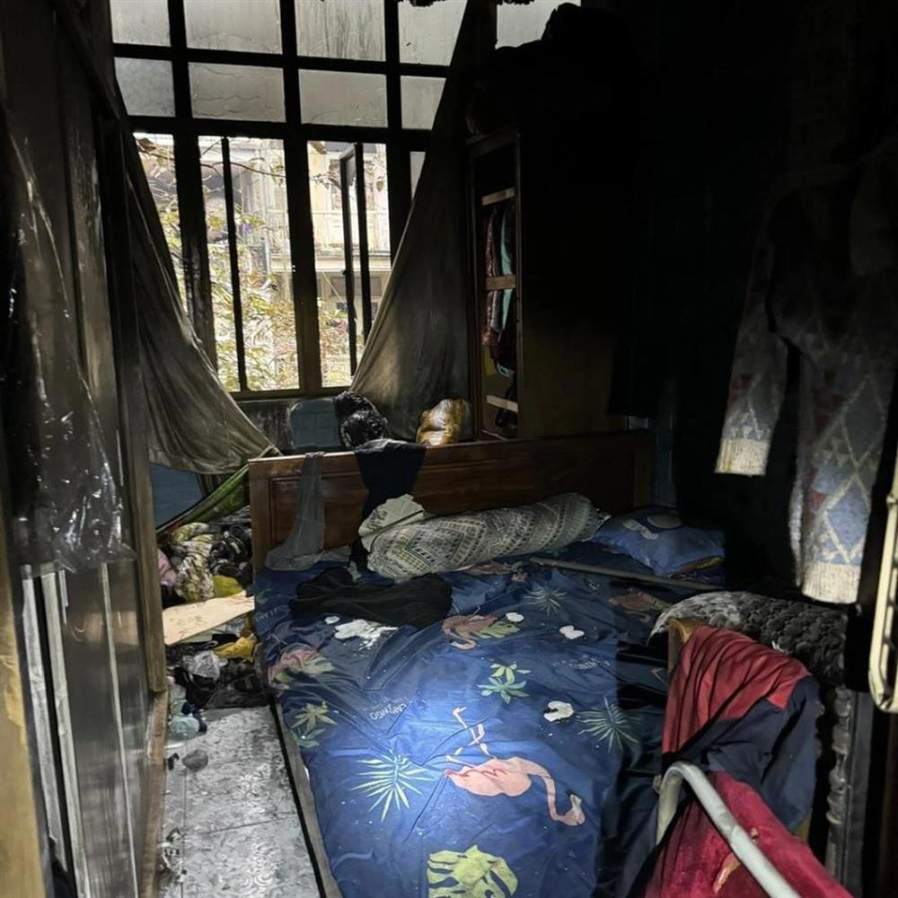 Vụ cháy trên phố cổ: Mẹ chưa biết 2 con đã mất, bố công tác xa chưa về kịp-5