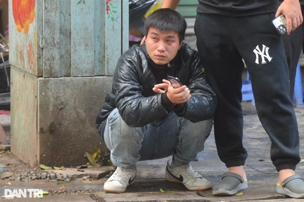 Vụ cháy trên phố cổ: Mẹ chưa biết 2 con đã mất, bố công tác xa chưa về kịp-6