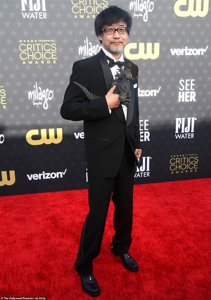 Sao mặc hở nhưng xấu trên thảm đỏ-18