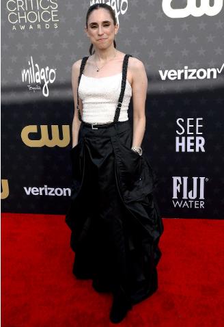 Sao mặc hở nhưng xấu trên thảm đỏ-5