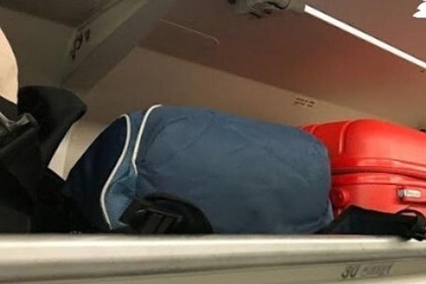 Nóng: Máy bay chở khách Ấn Độ rơi ở Afghanistan-2