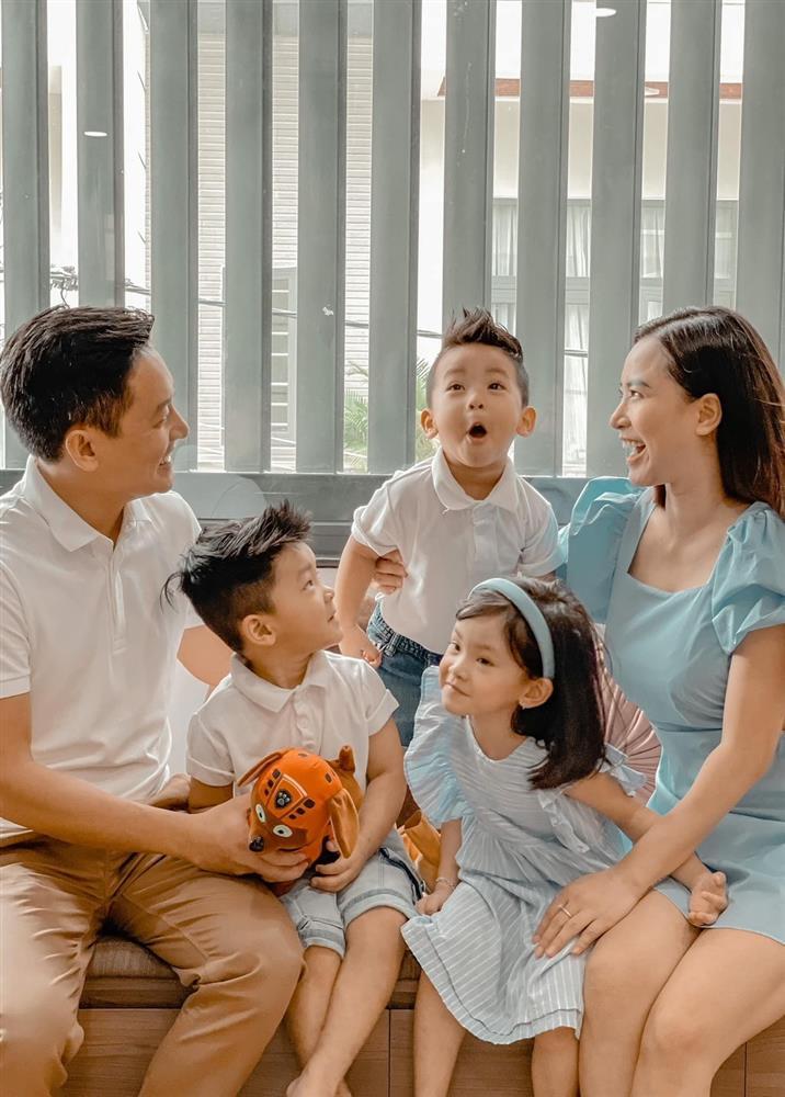 Hải Băng sau 4 năm giải nghệ: Bán hàng online, sung túc bên chồng và 3 con-6