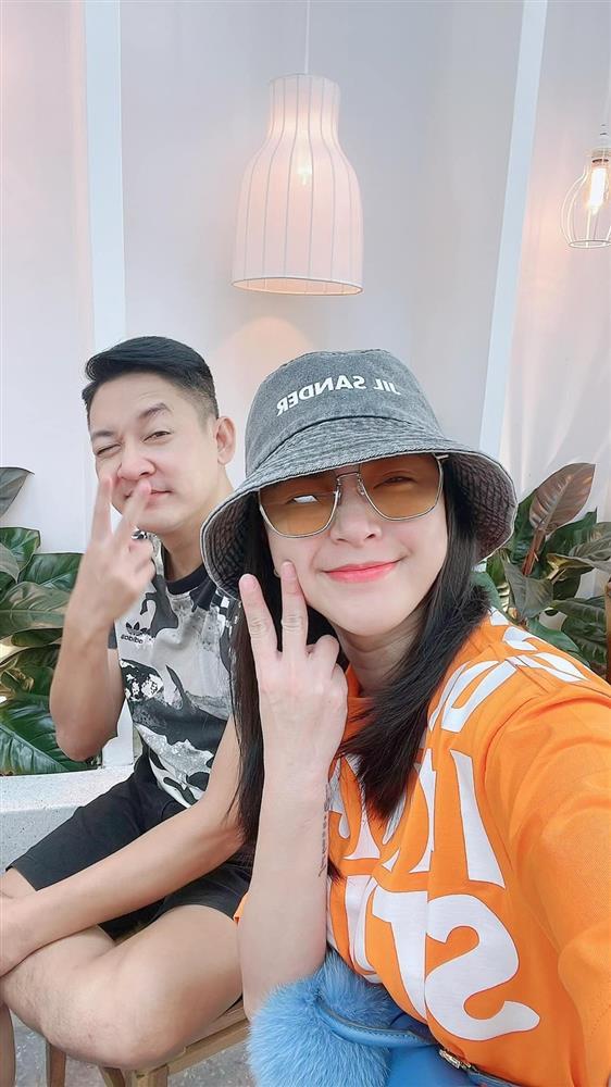 Hải Băng sau 4 năm giải nghệ: Bán hàng online, sung túc bên chồng và 3 con-10