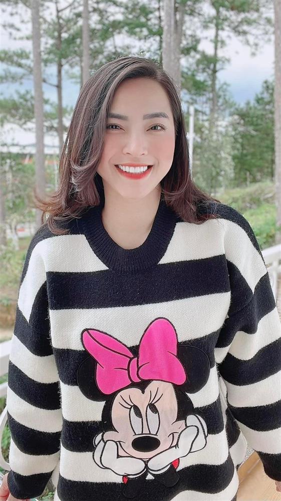 Hải Băng sau 4 năm giải nghệ: Bán hàng online, sung túc bên chồng và 3 con-12