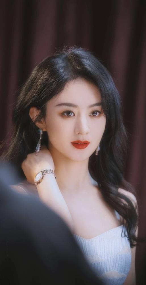 Xuất hiện thêm tin đồn Triệu Lệ Dĩnh có tin vui lần hai, lại còn lộ ảnh bí mật đi mua đồ cho em bé?-5