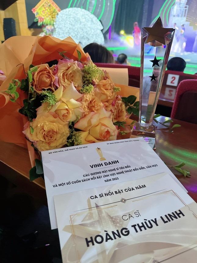 Lãnh đạo Cục Nghệ thuật biểu diễn phản hồi tranh cãi Hoàng Thùy Linh là ca sĩ nổi bật-2