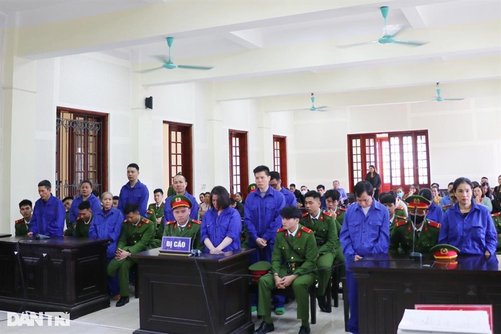 Nữ quái U60 cầm đầu đường dây mua bán hơn 1 tạ ma túy-2