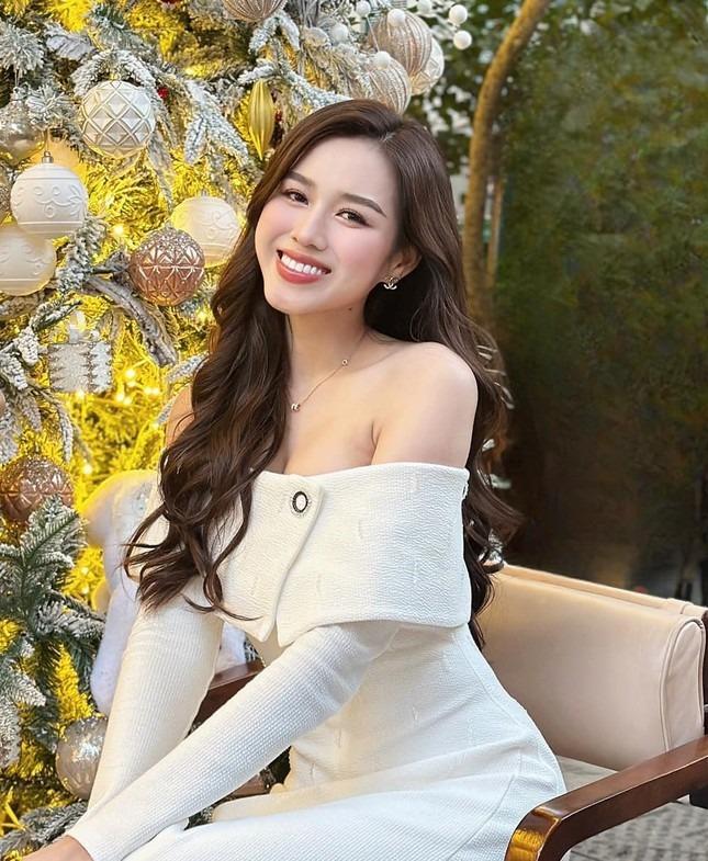 Lần đầu khoe ảnh thẻ, diện mạo Hoa hậu Đỗ Thị Hà có gì đặc biệt mà khán giả chú ý?-4