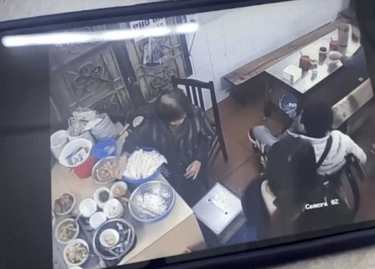 Chiếc camera không âm thanh đã khép lại vụ quán phở và khách đi xe lăn?-1