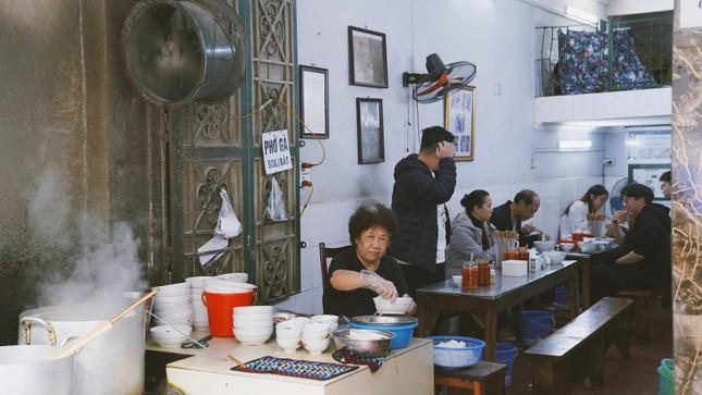 Toàn cảnh vụ việc gây xôn xao MXH: TikToker tố quán phở đuổi khách vì ngồi xe lăn-4