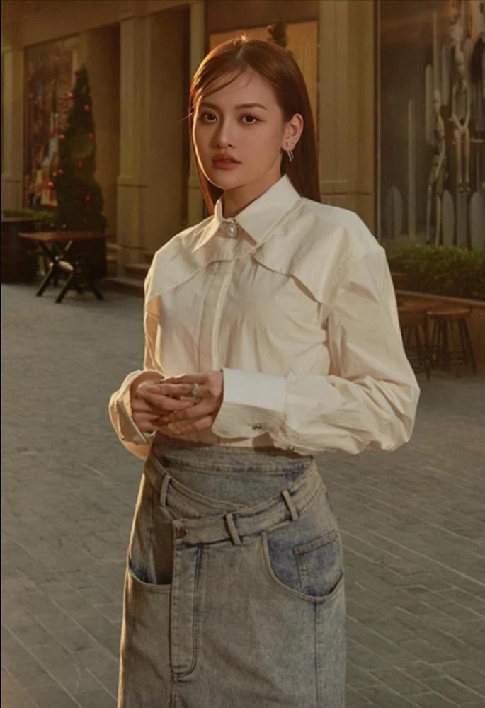 Thùy Anh diện nhiều set đồ phá cách, cầu kỳ trong Chúng Ta Của 8 Năm Sau-10