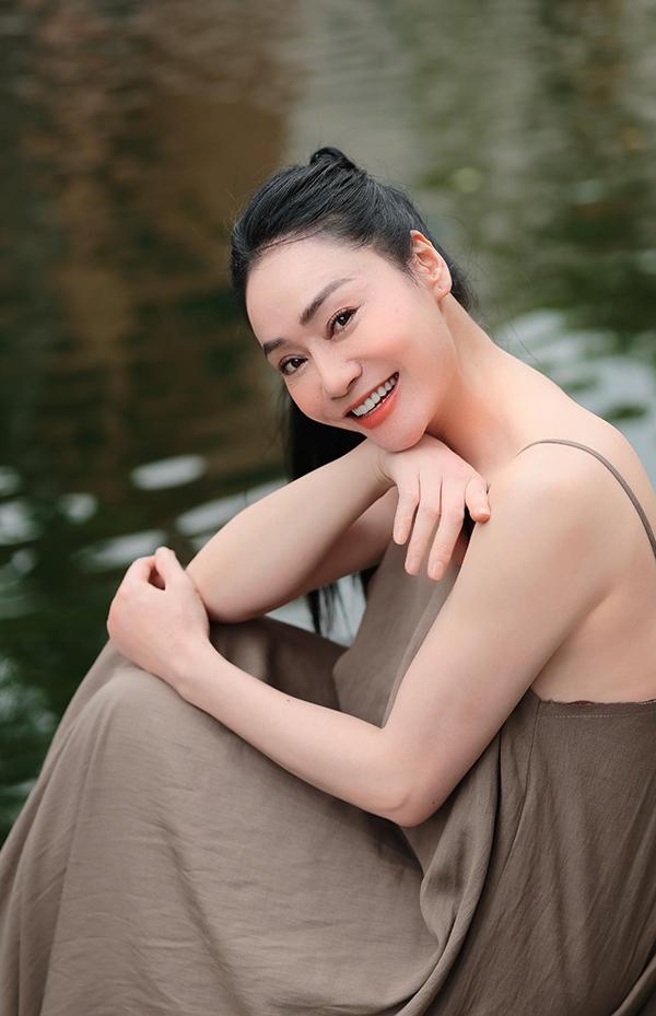 Hôn nhân đời thực của diễn viên VFC: Quách Thu Phương tuổi U50 con cái trưởng thành, sống bình yên-6