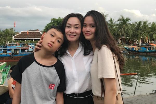 Quách Thu Phương tiết lộ 13 năm chiến đấu với trầm cảm, phải vay mẹ đẻ 200 nghìn đồng nuôi con-7