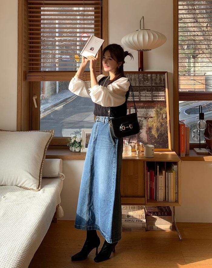 10 set trang phục màu trung tính cho những ai không thích diện đồ màu mè đón Tết-1