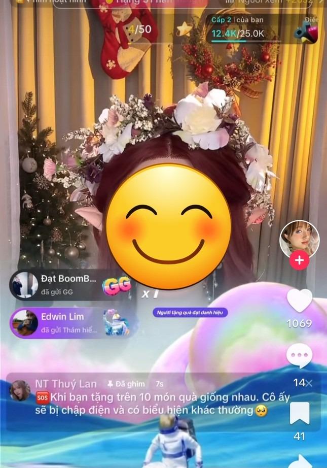 TikTok bùng nổ livestream: Nhiều TikToker có hành vi khó đỡ, cá kiếm bất chấp-1