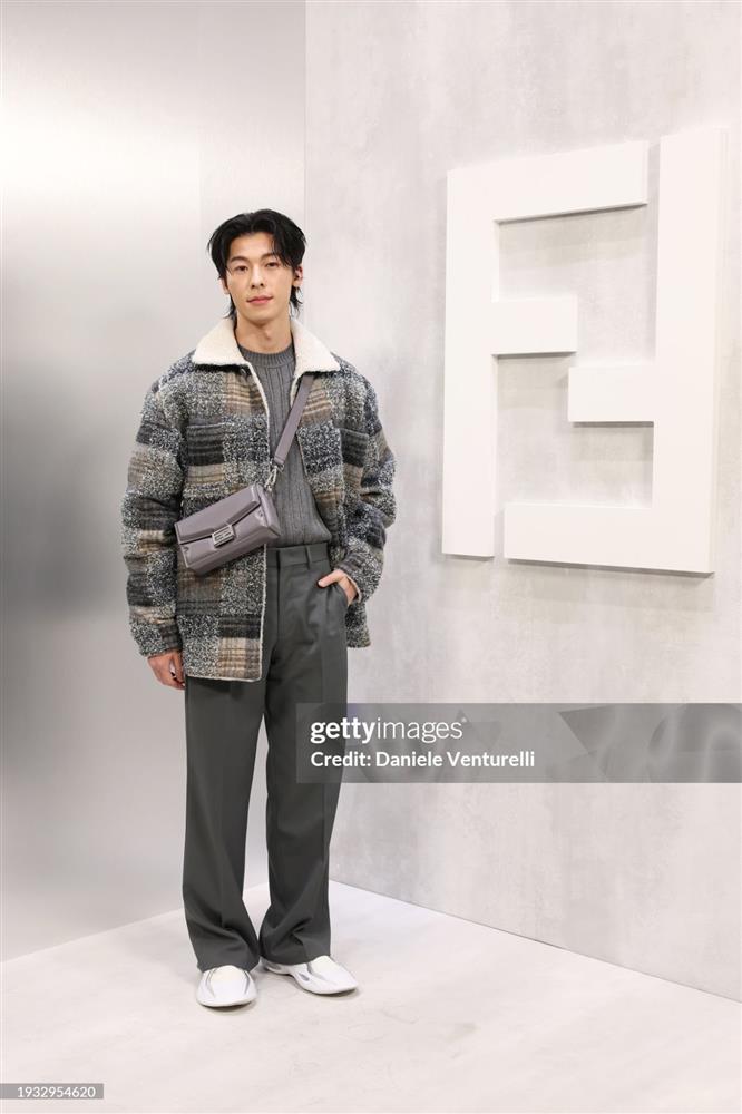 Dàn soái ca Cbiz qua ống kính hung thần tại Tuần lễ Thời trang Paris và Milan-6