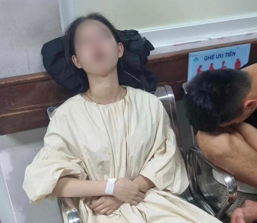 Tiêm filler mũi, cô gái 17 tuổi bị mù mắt-2