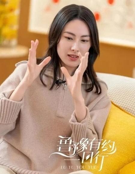 Chuyện tình của tỷ phú Lý Trạch Giai-1