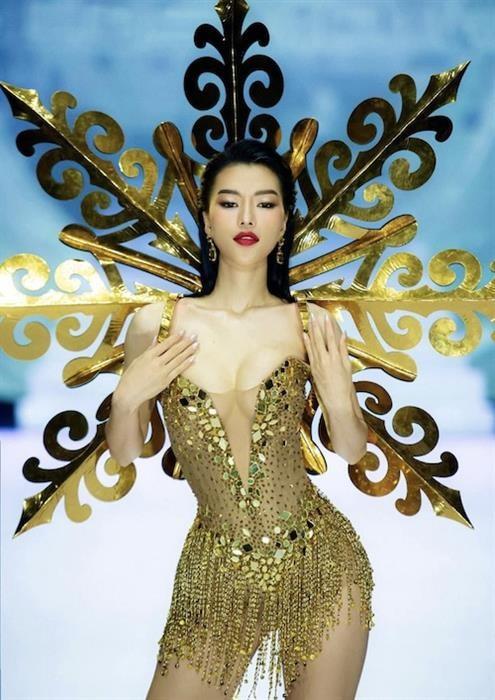 Á hậu Hoàng Nhung khoe body nóng bỏng, nhan sắc ngày càng quyến rũ-5