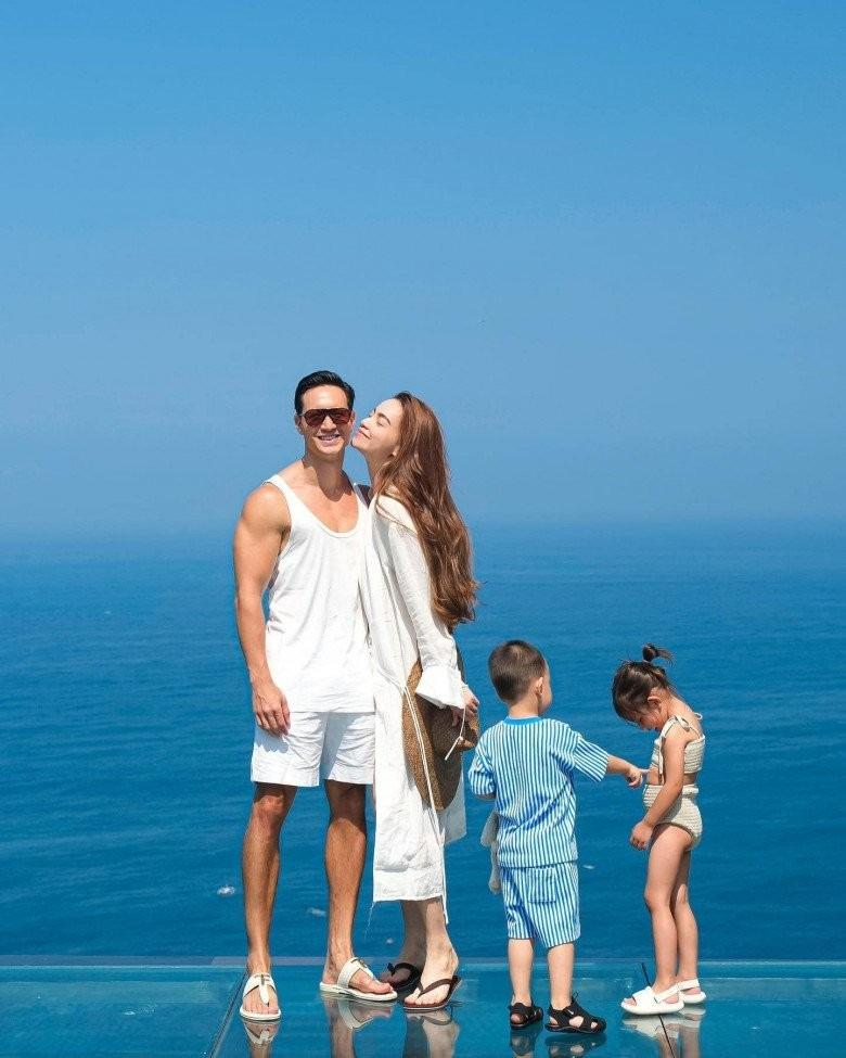 Hồ Ngọc Hà lần đầu tiết lộ ức chế đến mức không dám xem lại màn cầu hôn bất ngờ của Kim Lý tại bệnh viện-6