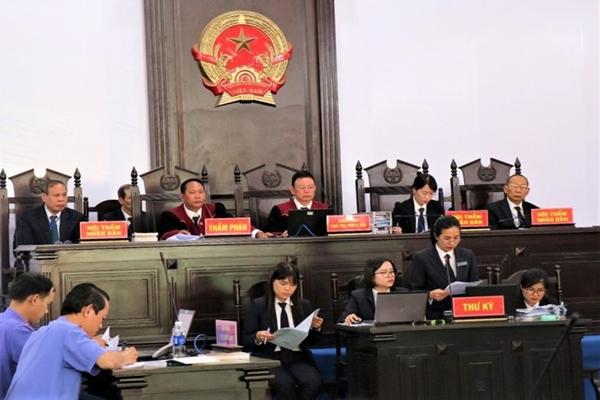 Xét xử nhóm khủng bố ở Đắk Lắk: Nhiều bị cáo khai bị dọa giết cả nhà nếu không tham gia tổ chức-1