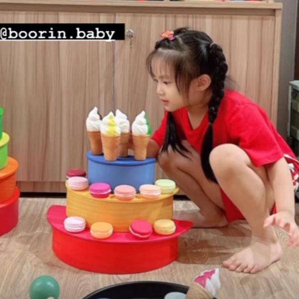 Con gái Diệp Lâm Anh: 6 tuổi có đôi chân dài và nhan sắc được nhận xét giống mẹ-3