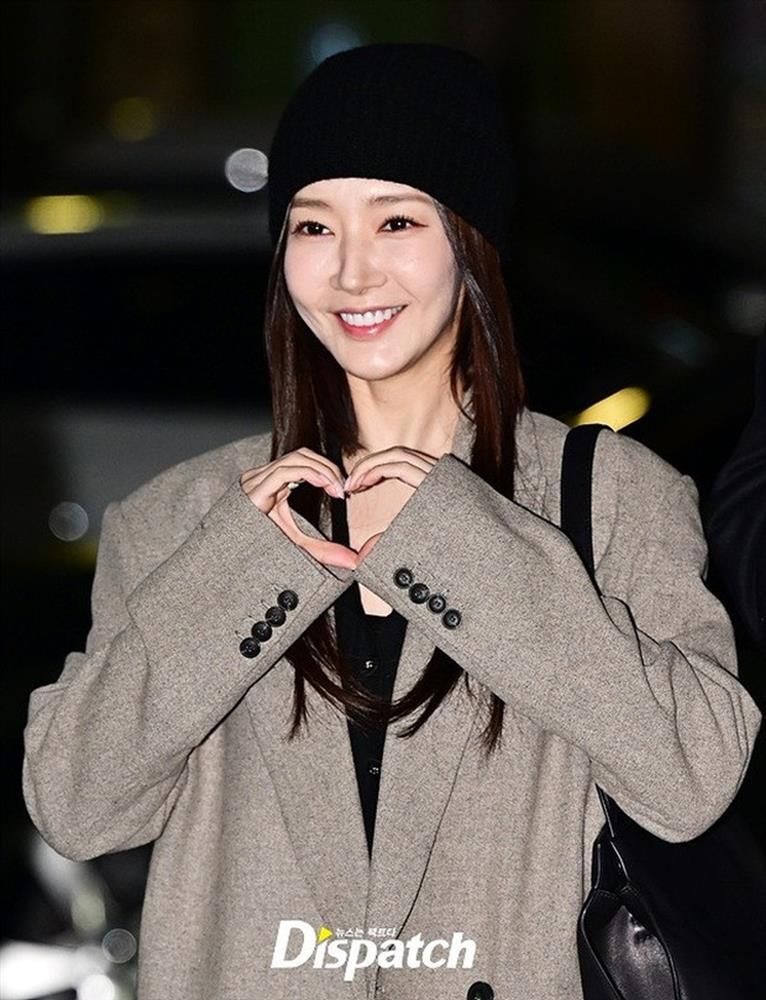 Nữ hoàng dao kéo xứ Hàn liên quan gì tới vụ lừa đảo của bạn trai cũ?-3