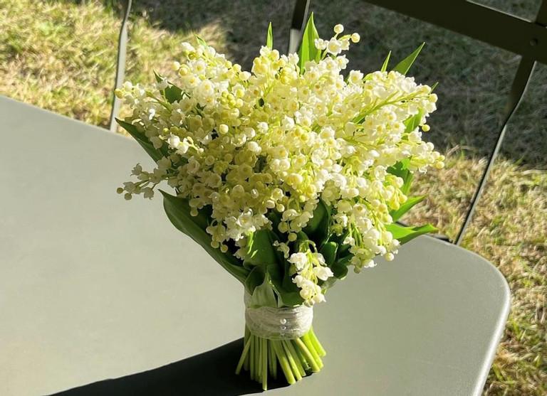 Đám cưới phủ kín bằng hàng tấn hoa tươi nhập khẩu, giá trị tới nhiều tỷ đồng-6