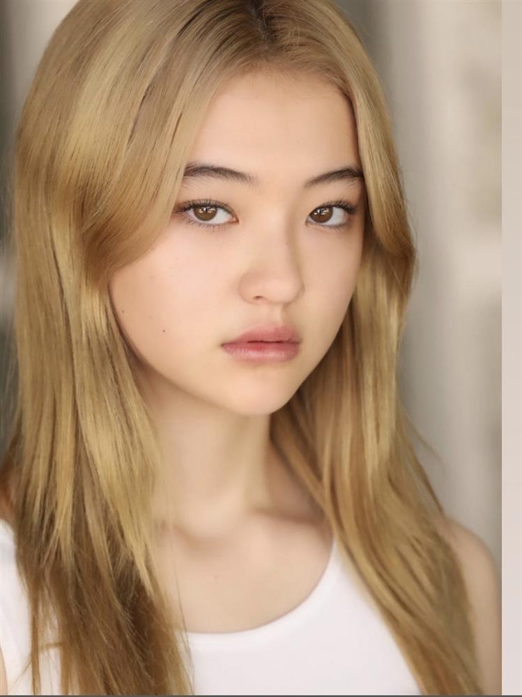 3 bé gái đẹp như thiên thần, tuổi thiếu nữ thay da đổi thịt gây bất ngờ với màn trổ sắc ấn tượng-5