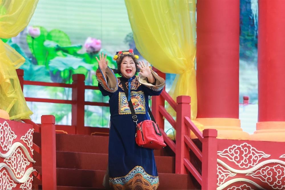 Nghệ sĩ nữ ít ỏi đóng Táo Quân-6