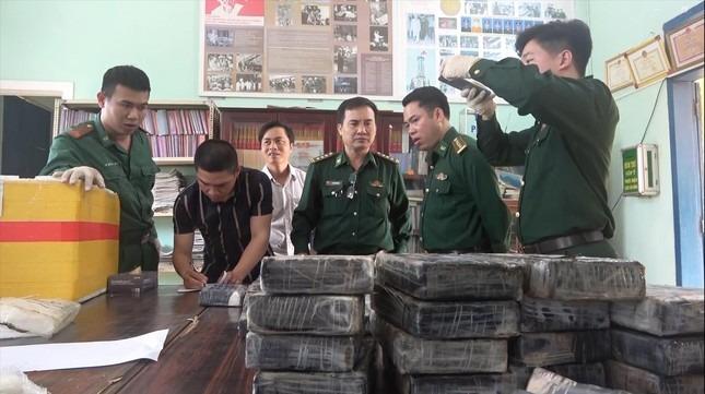 Đường đi lạ của 3 tạ cocain dạt vào bờ biển Quảng Ngãi-1