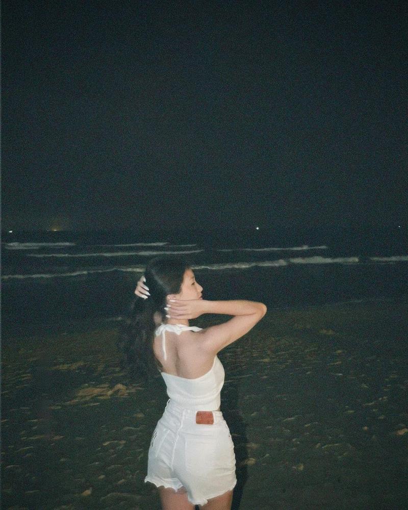 Con gái hoa khôi bóng chuyền Kim Huệ dậy thì thành công nhờ tập đủ các môn-4