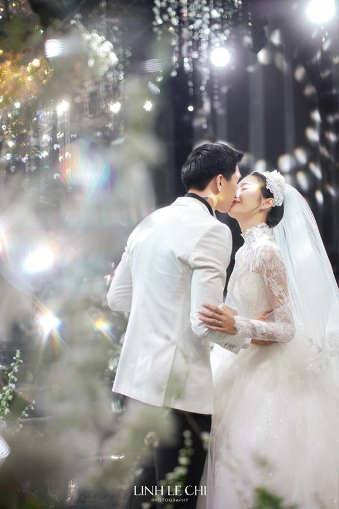 Doãn Hải My bị bắt gặp trên đường, tuy nhiên netizen chỉ chú ý một điều-4