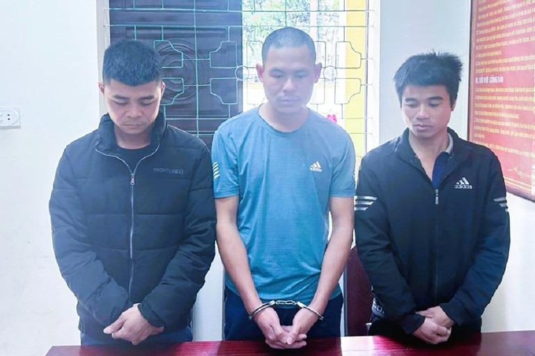 Khởi tố 3 đối tượng lái xe tông CSGT bị thương ở Nghệ An-1