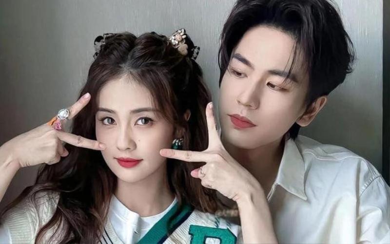 Sau loạt tin đồn chia tay Trương Lăng Hách, Bạch Lộc tự mình đính chính sự thật chỉ với một hành động-2