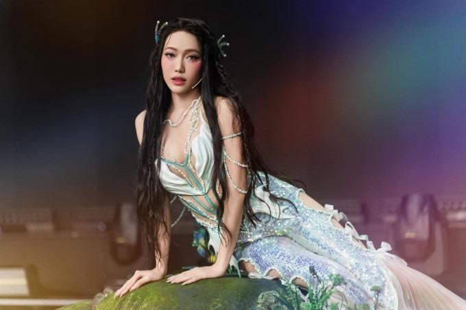 Chị đẹp đạp gió rẽ sóng: Đây đích thực là chị đẹp thân thiện, kết hợp với nhiều sao nữ nhất!-1