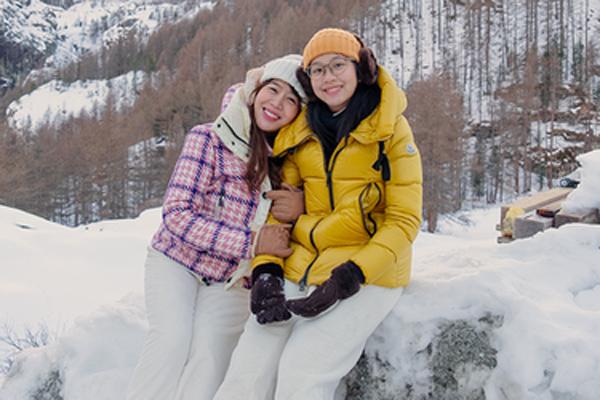 MC VTV hộ tống con gái 12 tuổi sang Singapore hiện thực hóa ước mơ: Sở hữu cặp vé VIP quyền lực, check-in khách sạn 5 sao nức tiếng-17